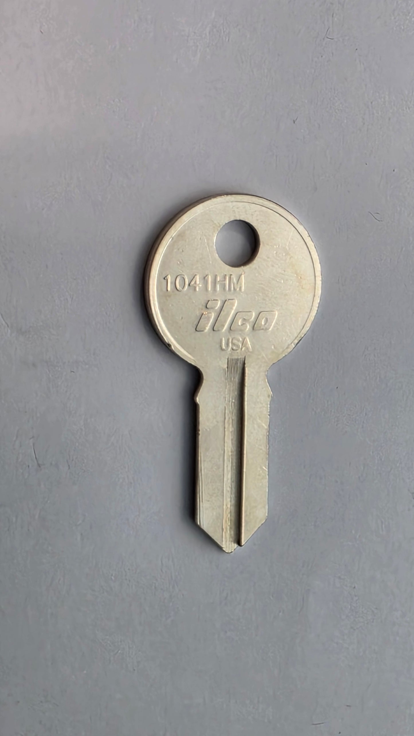 1041HM / IL14 Key Blank – 10/Pack | High-Quality ILCO Key Blanks for Security and Convenience