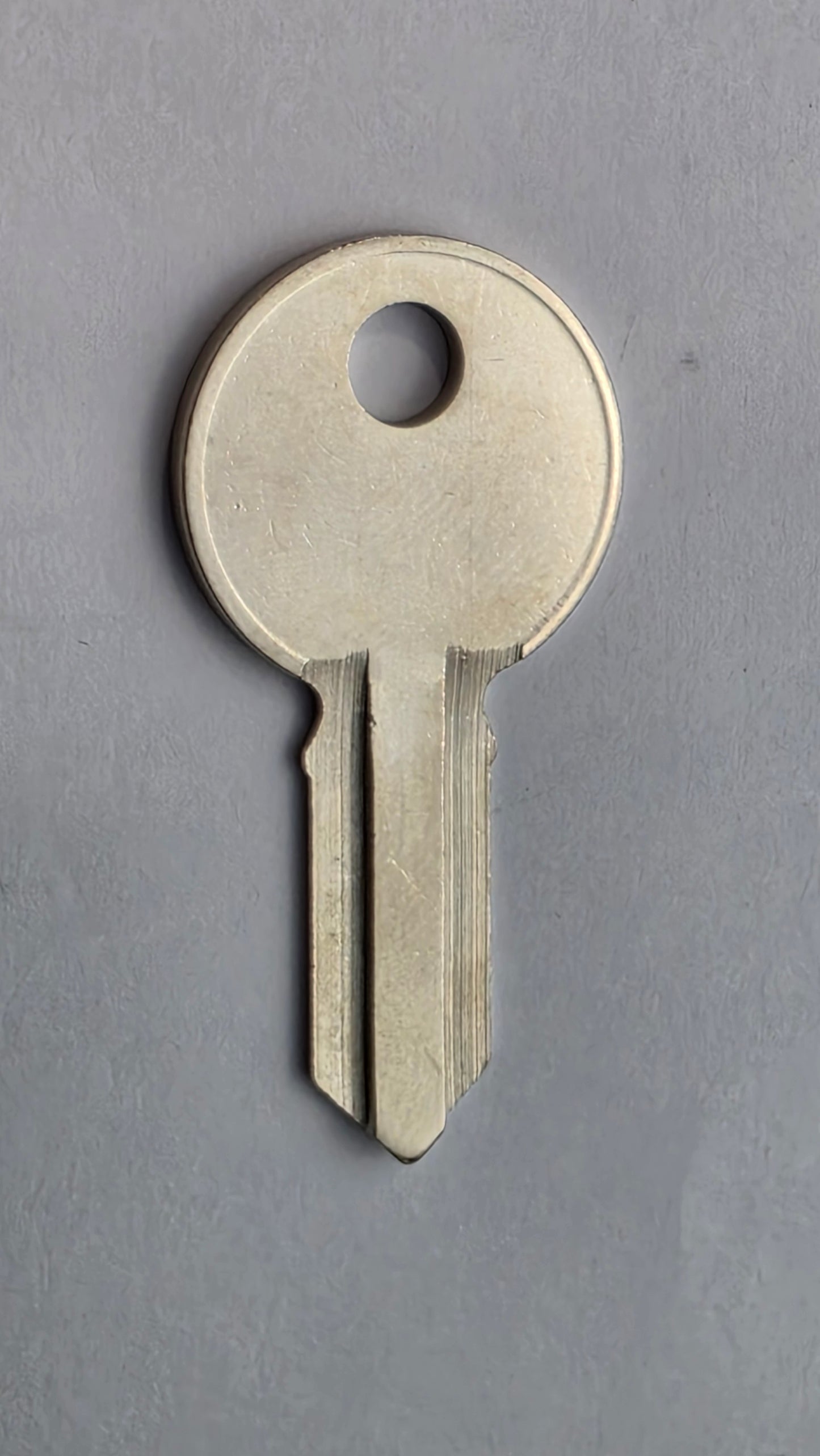 1041HM / IL14 Key Blank – 10/Pack | High-Quality ILCO Key Blanks for Security and Convenience