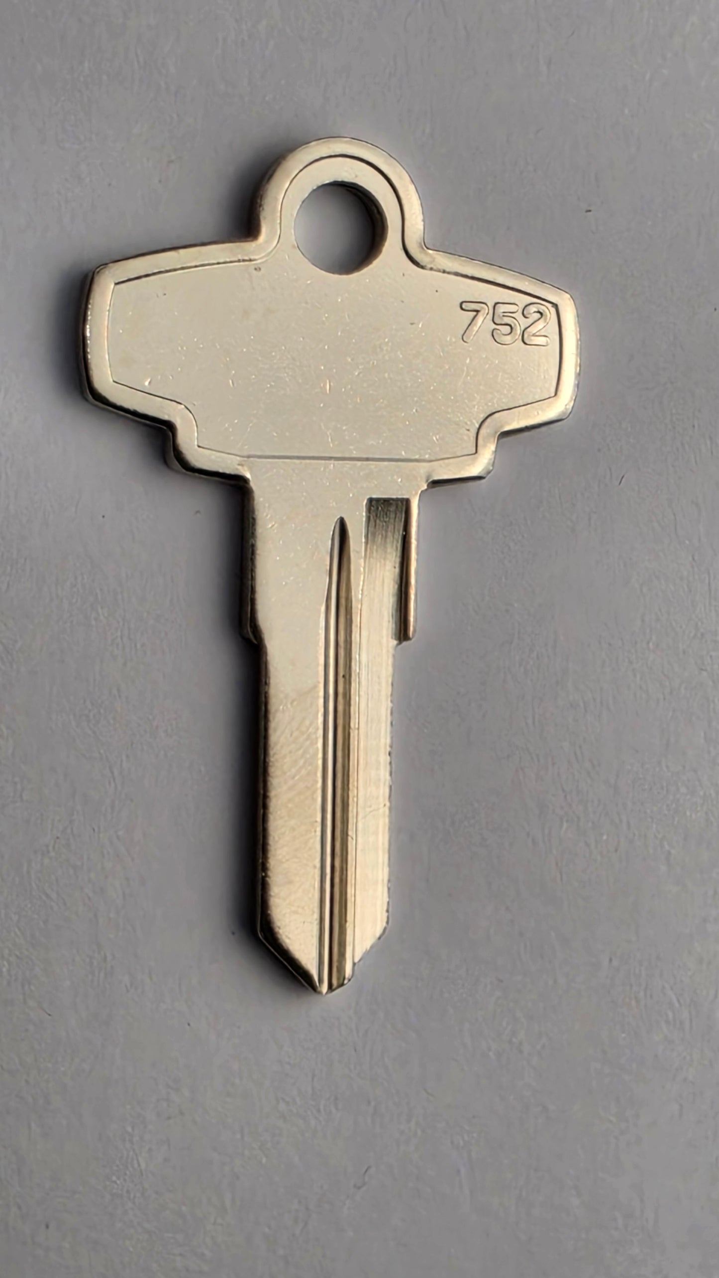 752 mailbox and cabinet key KEYSRUS brand 50/pack