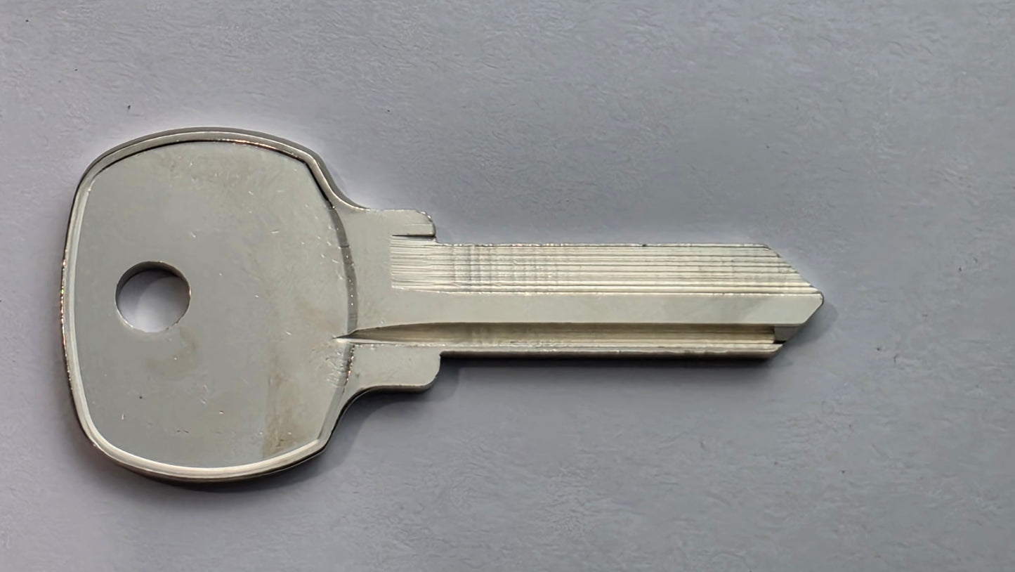 R1064D / NA6 Key Blank – 10/Pack ILCO – Furniture & Mailbox Locks