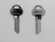 61Q / ASS31 / A28E Key Blank – 10/Pack | ILCO Brass Key Blanks for Yale Lock Systems