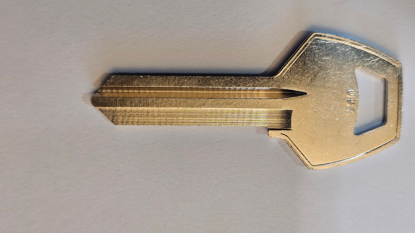 ILCO A1001EH / C088 Key Blank – Corbin C088 Keyway | 6-Pin EH Section | Nickle Plated Brass