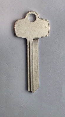 ILCO A1114D SFIC Key Blank – D Section – 5/6/7 Pin – 10/Pack | For Best Type Interchangeable Cores | Nickel Silver