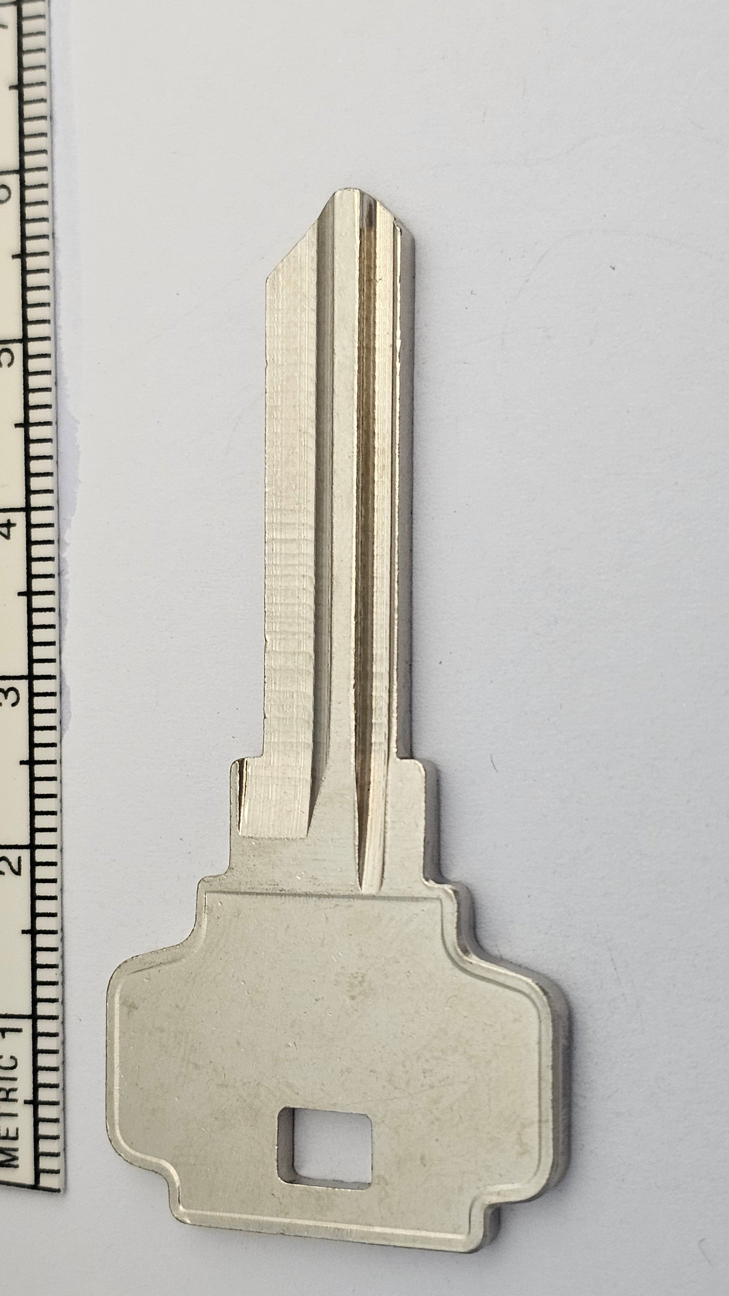 ILCO D1054KA / DE8 Key Blanks – 10/Pack