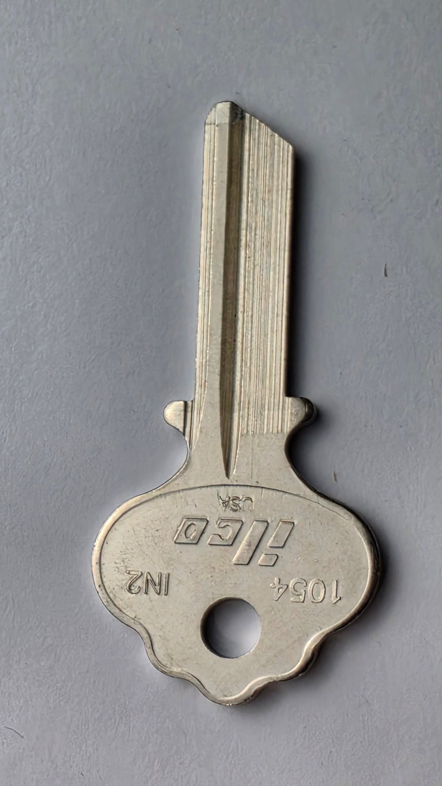 ILCO 1054 / IN2 Key Blanks – 10 Pack – Nickel Plated Brass Keys for Ilco & More