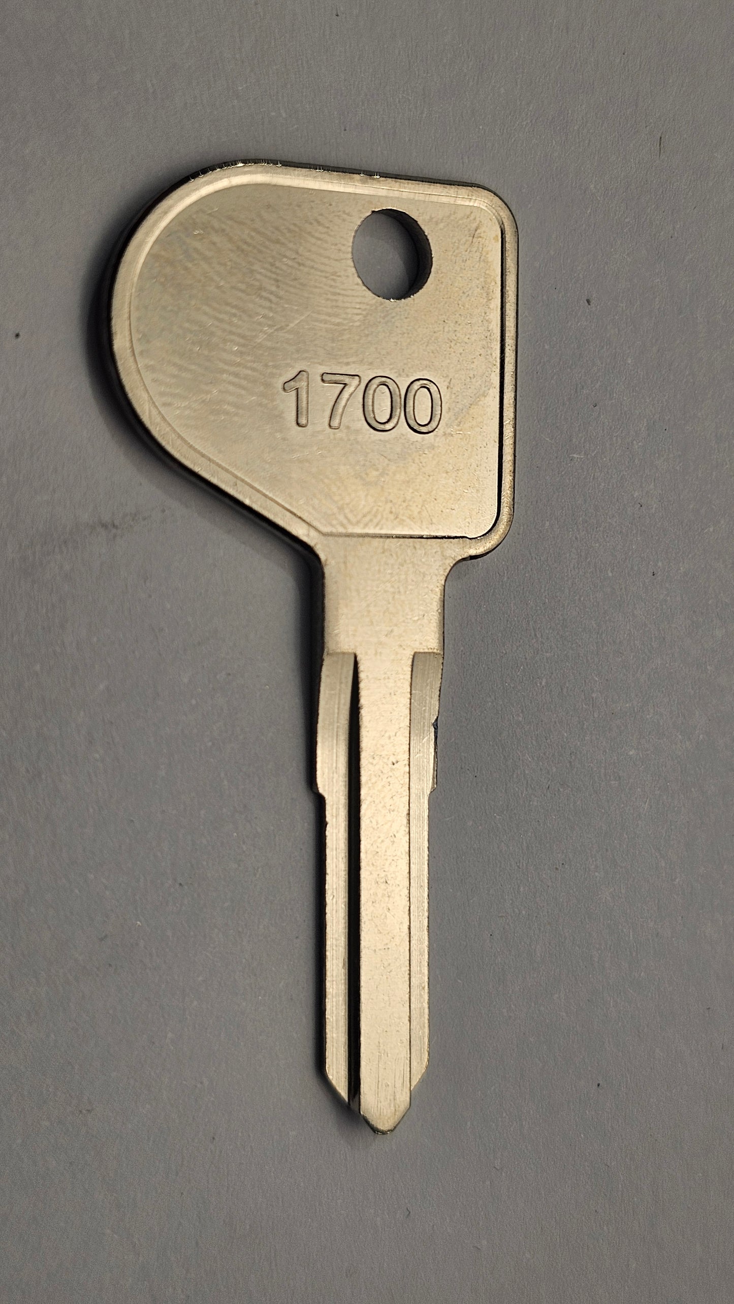 Lockgenic 1700 Key Blank 10Pack | Canada Post Mailbox Key Blank (New Canada Post Key)