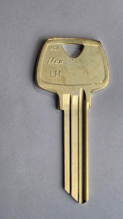 ILCO O1007LH Sargent Key Blank – 6-Pin – 10/Pack | LH Section | Nickel Silver