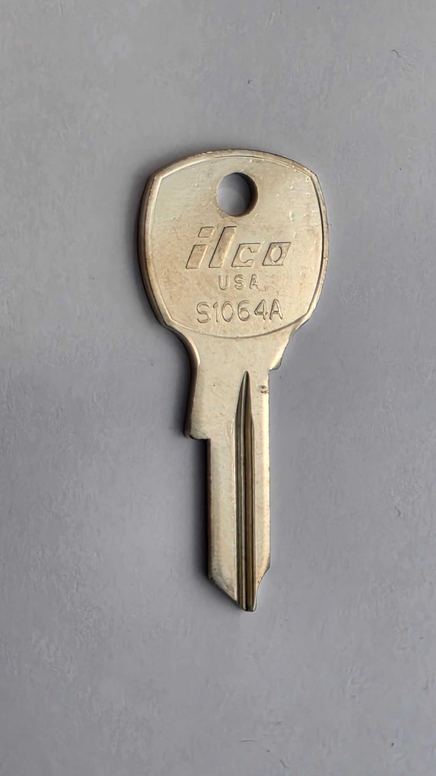 S1064A Key Blank – Furniture & Mailbox Key Blank – 10/Pack ILCO | Durable Key Blanks for Secure Locking